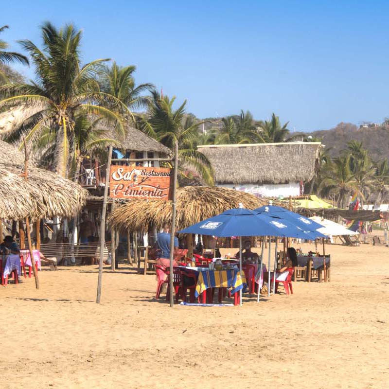 Bars & Restaurants in Zipolite